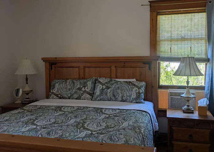 The Oliver House - Adults Only *
