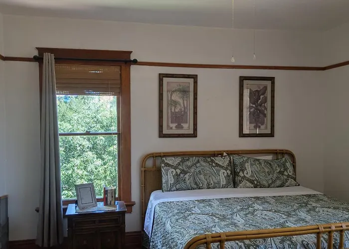 The Oliver House - Adults Only Frühstückspension *